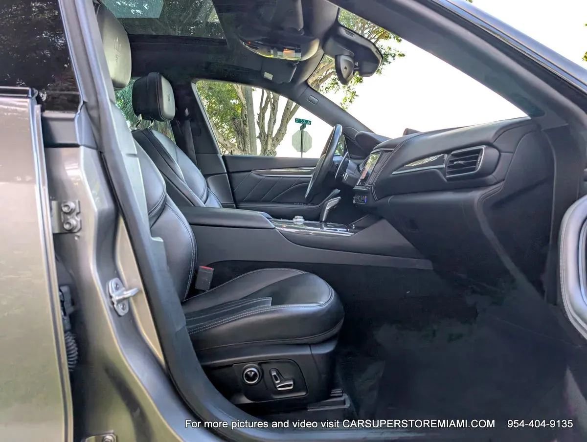 Used 2021 Maserati Levante image 64