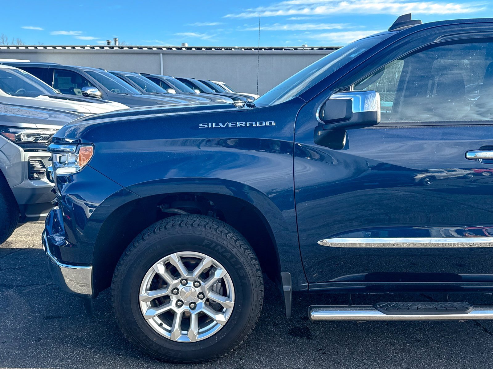 Certified 2022 Chevrolet Silverado 1500 LT image 10