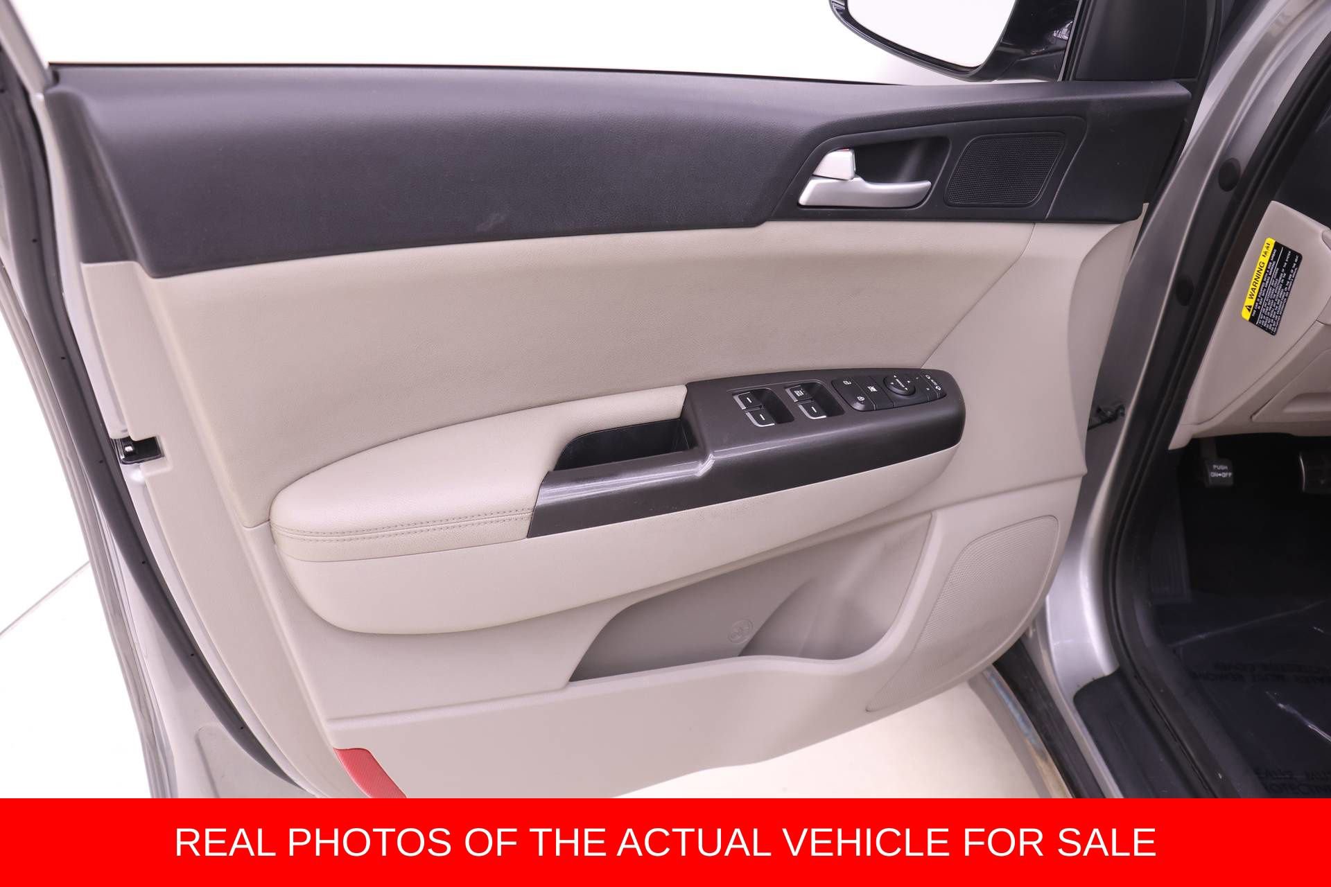 Used 2020 Kia Sportage S AWD/4WD image 10