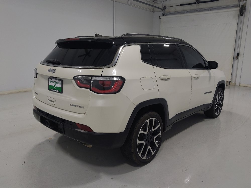 Used 2021 Jeep Compass Limited w/ Sun and Sound Group AWD/4WD image 9