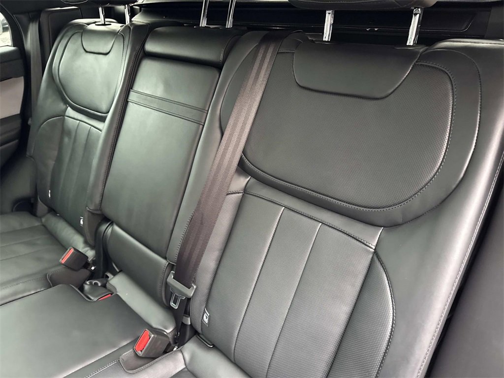 Used 2024 Land Rover Range Rover Sport Dynamic SE image 14