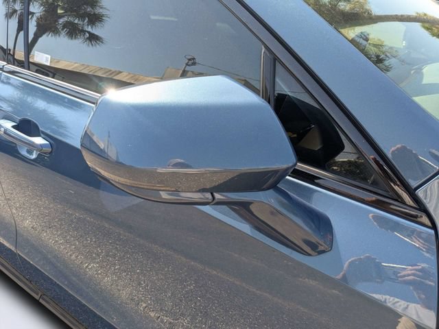 Used 2024 Cadillac XT4 Sport AWD/4WD image 11