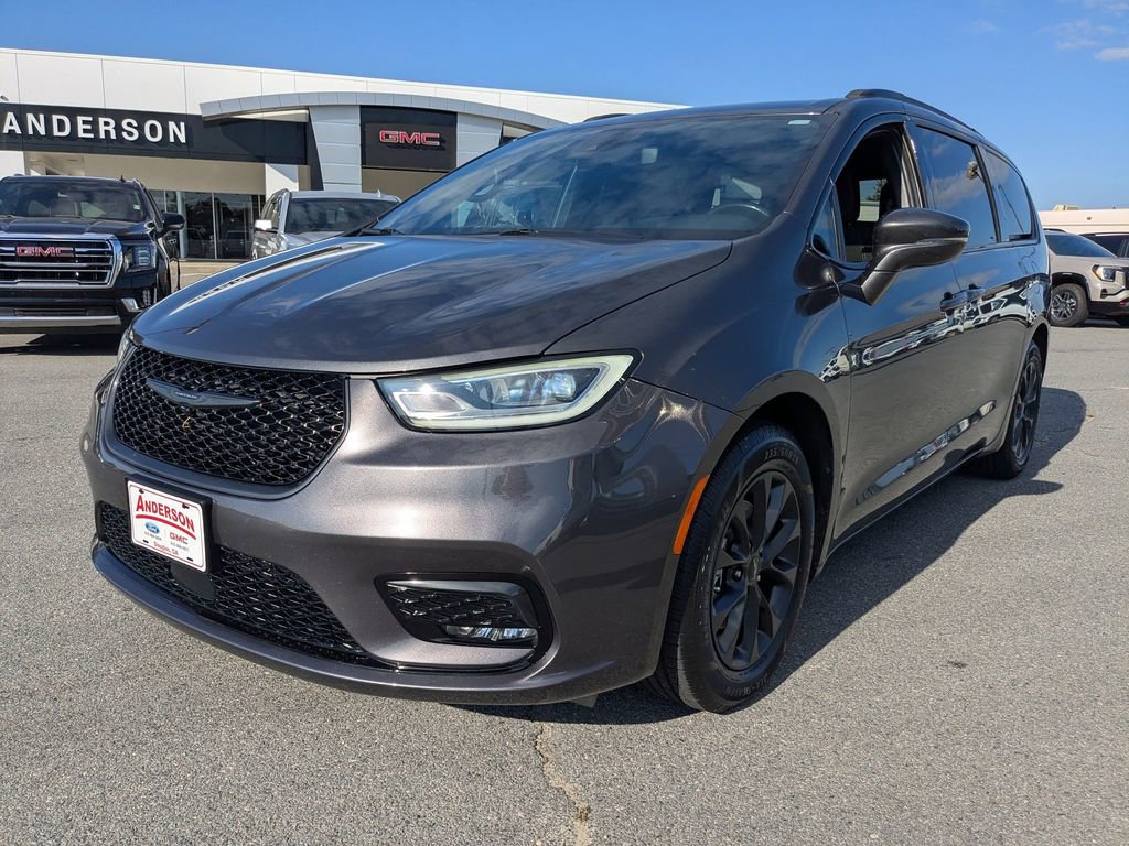 Used 2021 Chrysler Pacifica Touring w/ S Appearance Package image 8