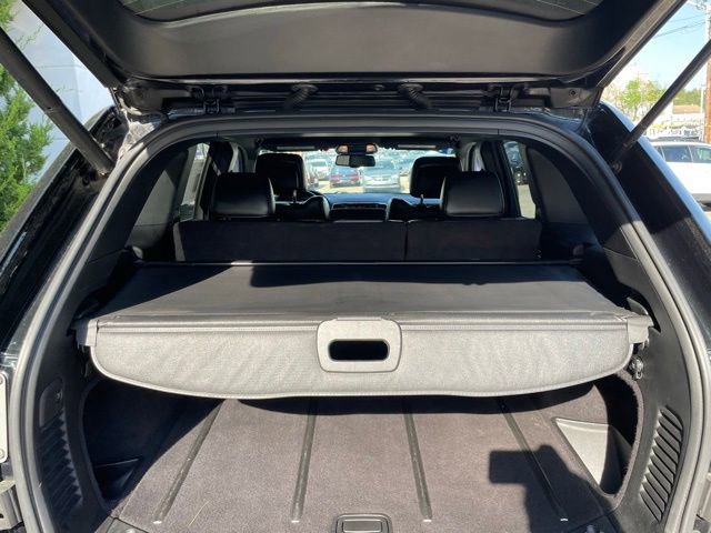 Used 2015 Jeep Grand Cherokee Limited w/ Trailer Tow Group IV AWD/4WD image 31