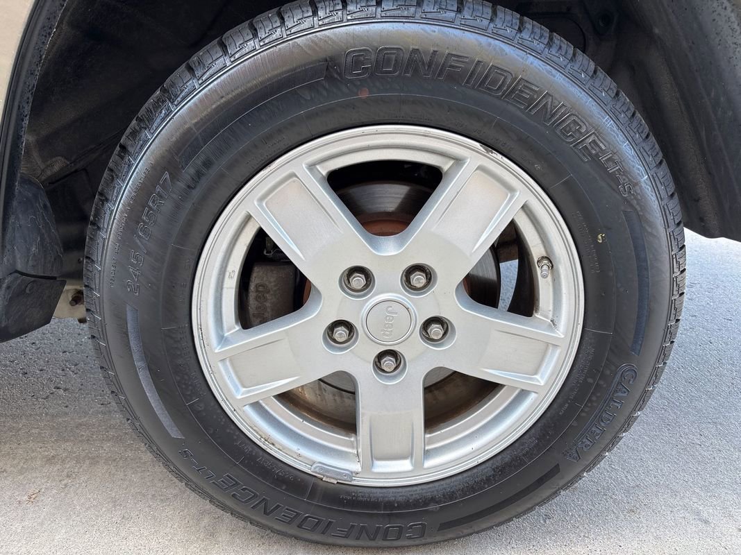 Used 2006 Jeep Grand Cherokee Laredo image 28