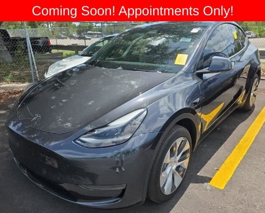 Used 2024 Tesla Model Y Long Range RWD image 1