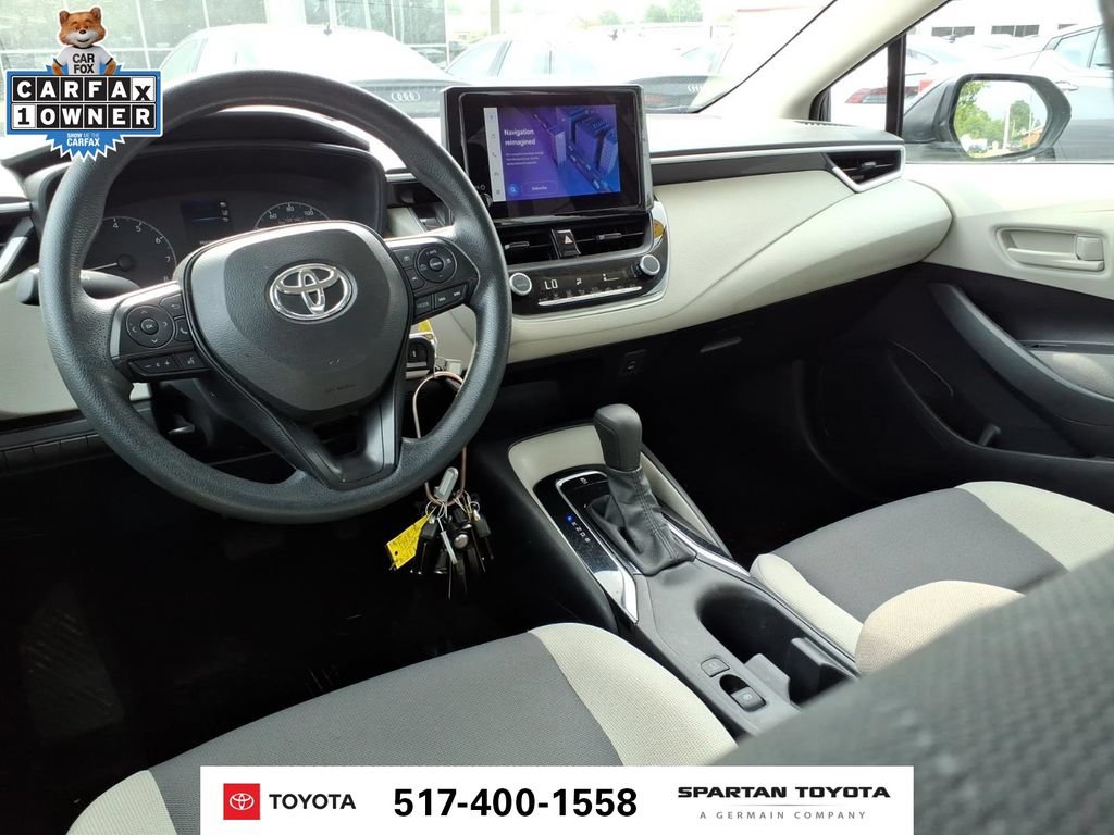 Used 2024 Toyota Corolla LE FWD image 13