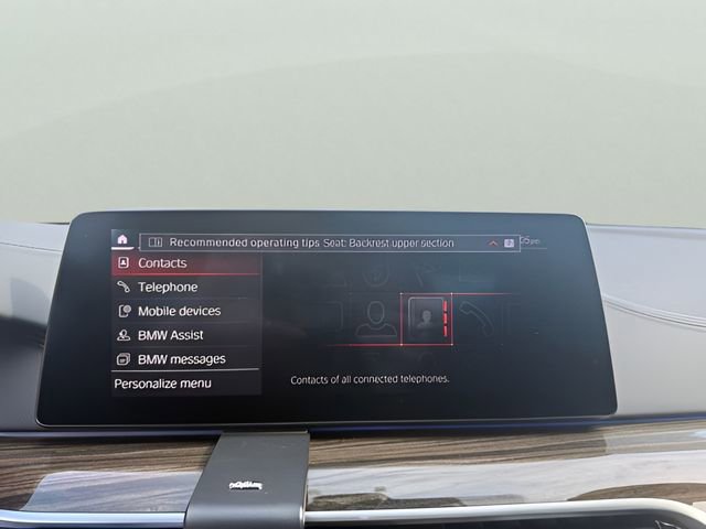 Used 2020 BMW 540i xDrive w/ M Sport Package image 19