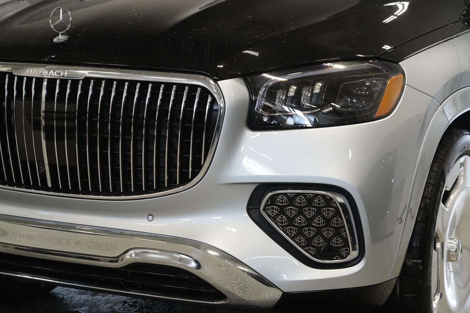 New 2026 Mercedes-Benz Maybach GLS 600 4MATIC image 8