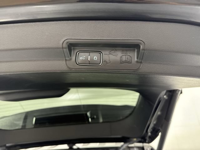 Used 2023 Ford Explorer ST w/ Equipment Group 401A AWD/4WD image 38