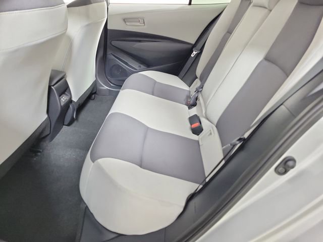 Used 2026 Toyota Corolla LE FWD image 12