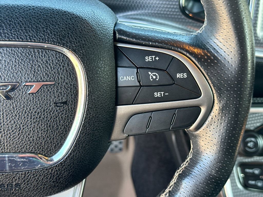 Used 2016 Dodge Challenger SRT Hellcat image 16