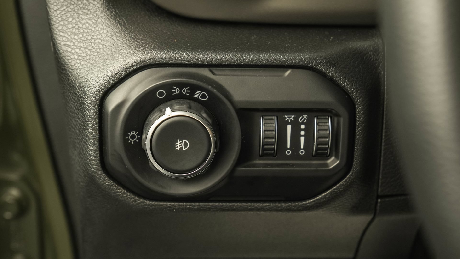 Used 2021 Jeep Wrangler Unlimited Sport AWD/4WD image 18
