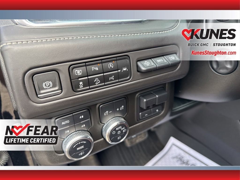 Used 2023 GMC Yukon XL Denali Ultimate image 20