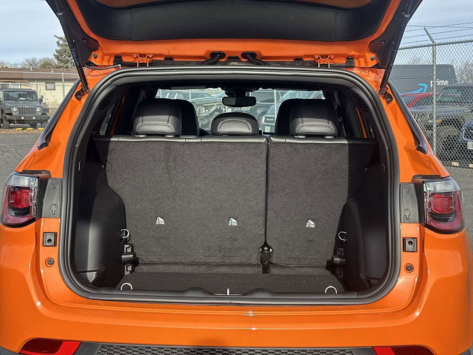 New 2026 Jeep Compass Latitude image 18