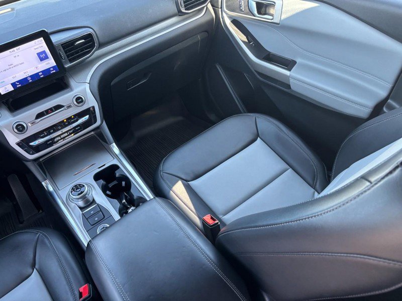 Used 2023 Ford Explorer XLT w/ Equipment Group 202A image 16