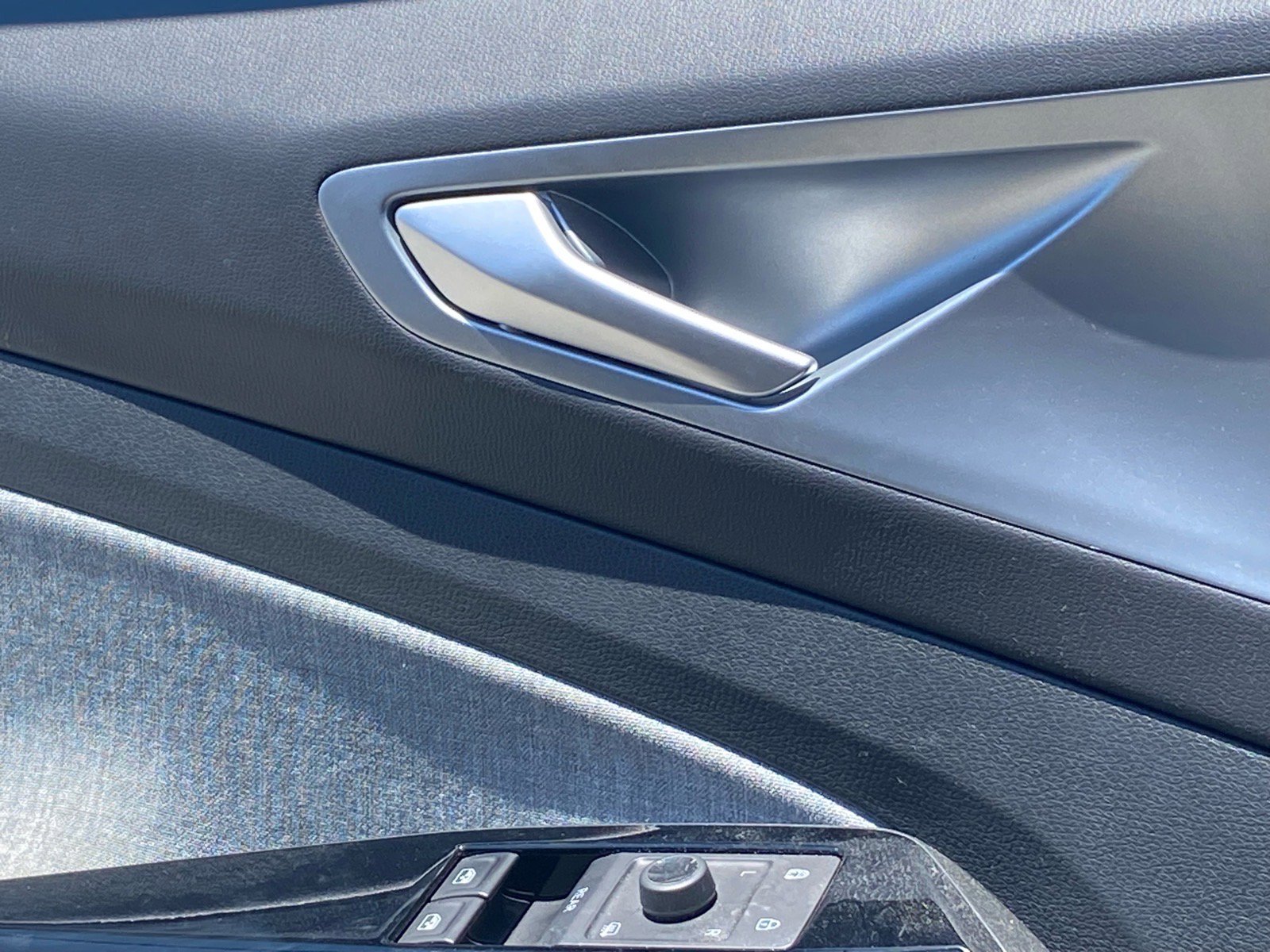 Certified 2023 Volkswagen ID.4 Pro RWD image 15