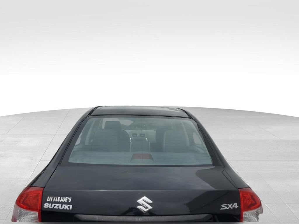 Used 2012 Suzuki SX4 LE FWD image 4