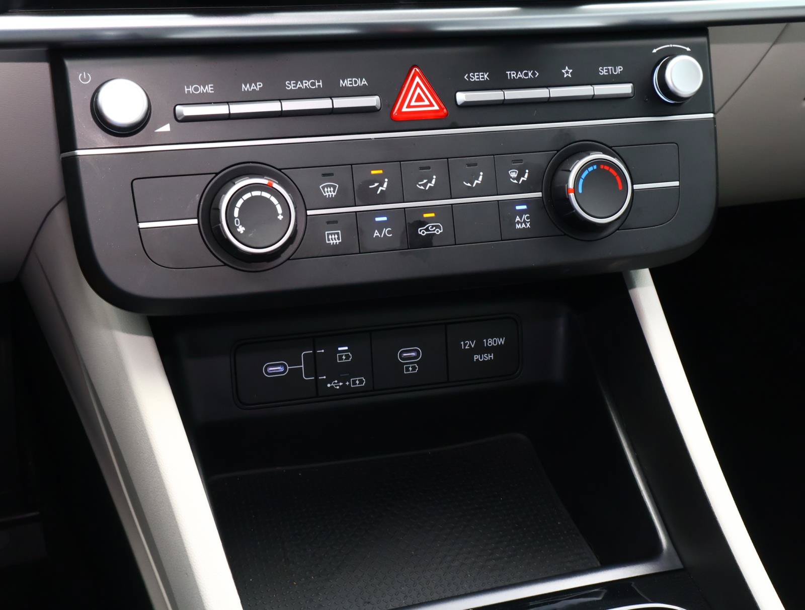Certified 2026 Hyundai Tucson SE FWD image 23