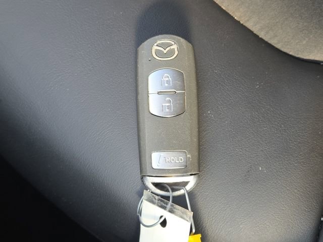 Used 2017 MAZDA CX-5 Touring image 32