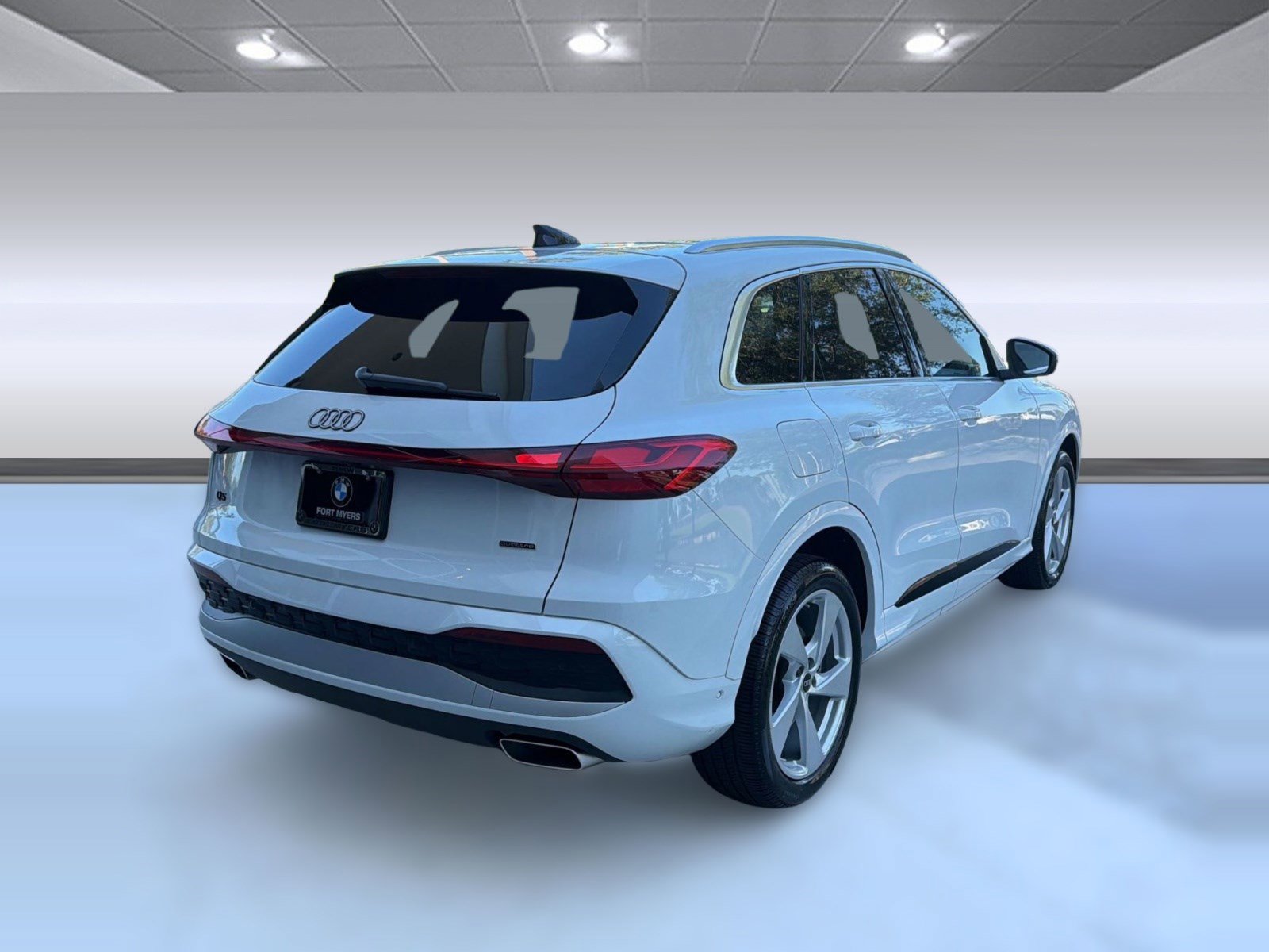 Used 2025 Audi Q5 Prestige AWD/4WD image 9