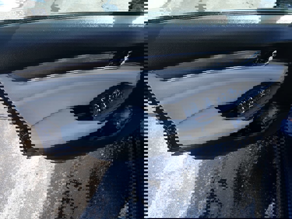 Used 2019 Honda Accord LX image 16