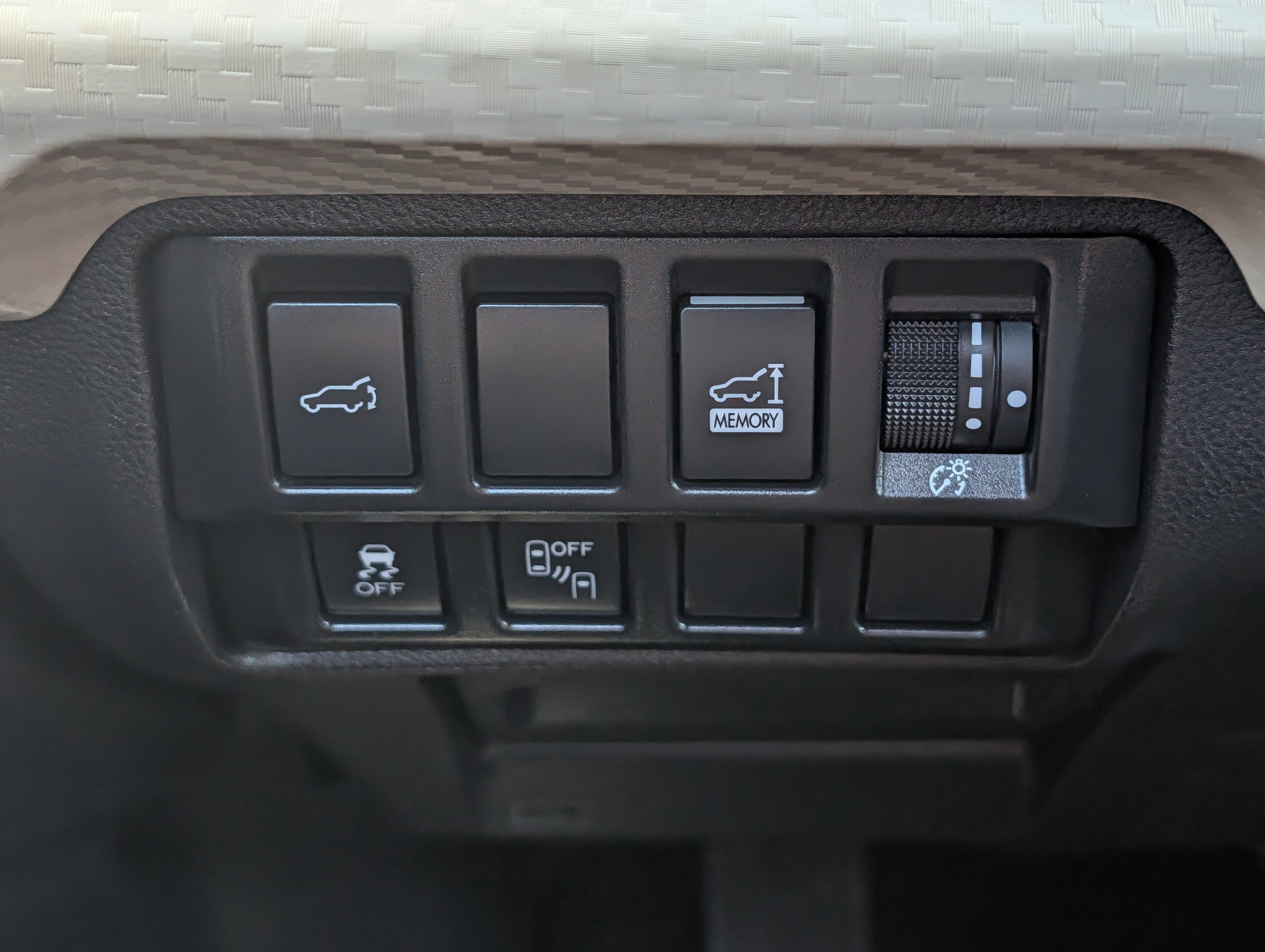 Used 2019 Subaru Ascent Premium AWD/4WD image 26