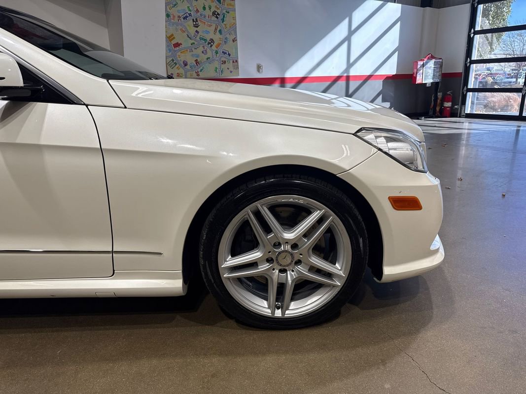 Used 2011 Mercedes-Benz E 550 Cabriolet image 96