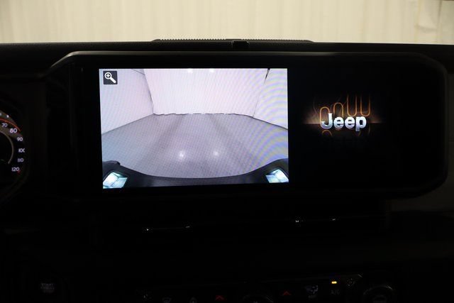 New 2025 Jeep Gladiator Sport AWD/4WD image 20