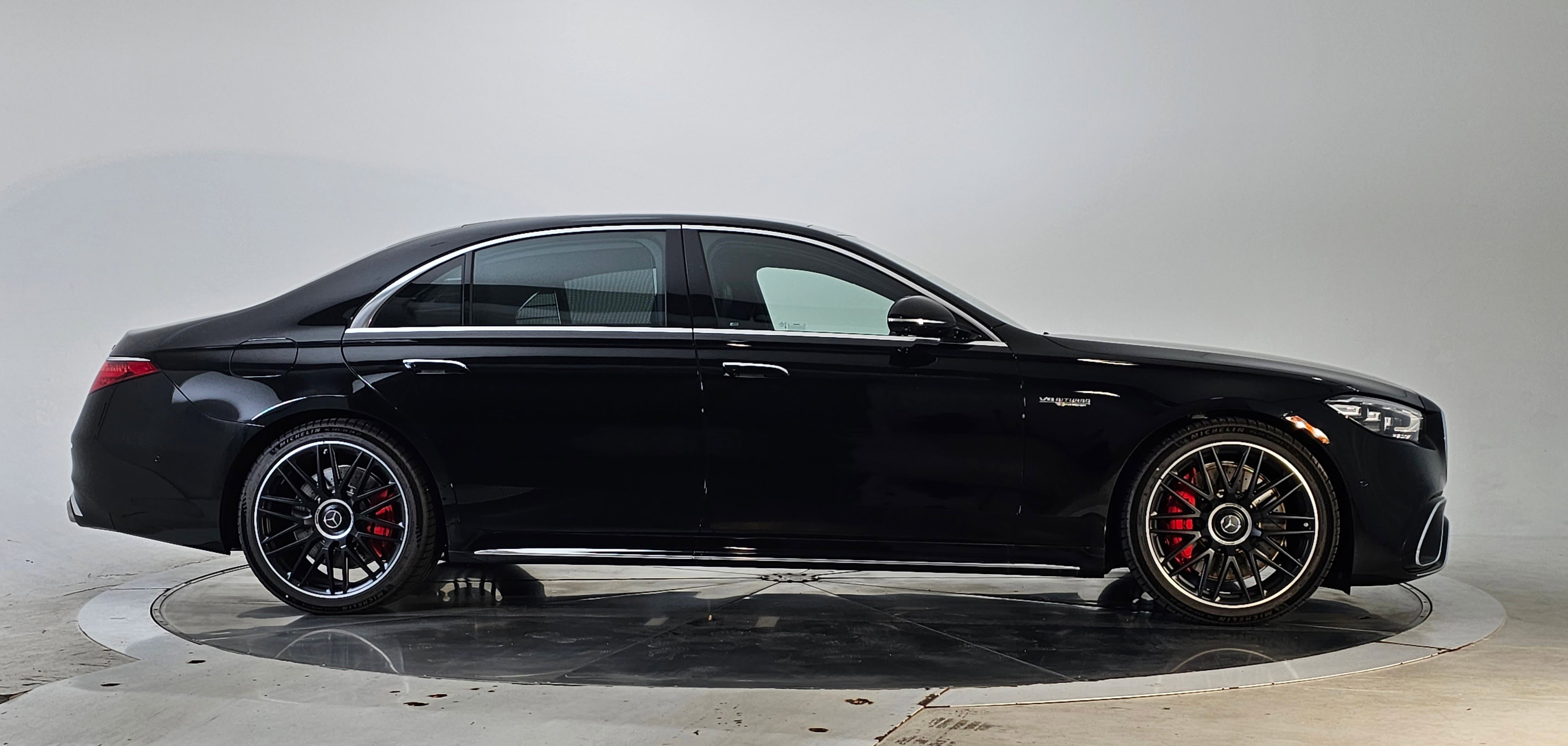New 2025 Mercedes-Benz S 63 AMG S image 3