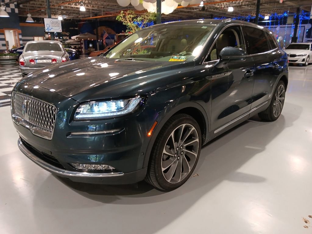 Used 2021 Lincoln Nautilus Reserve w/ Equipment Group 202A AWD/4WD image 1