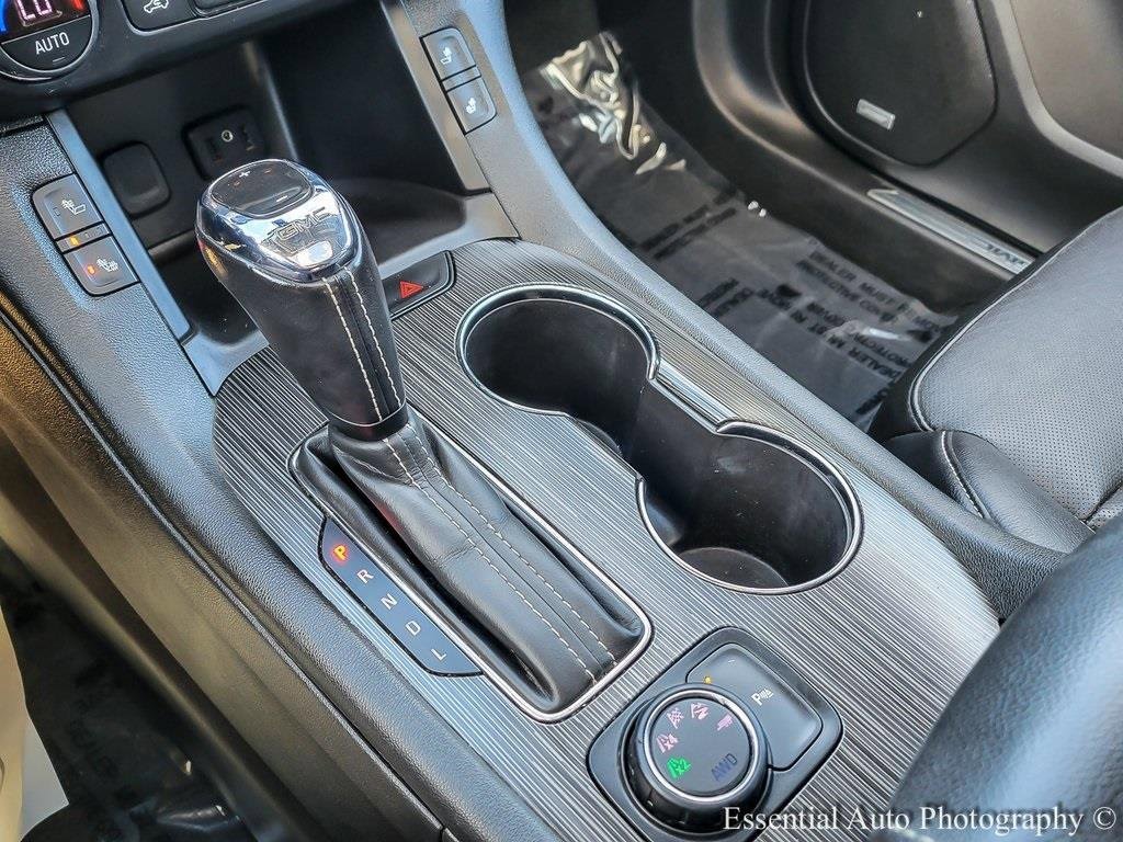 Used 2019 GMC Acadia SLT image 18