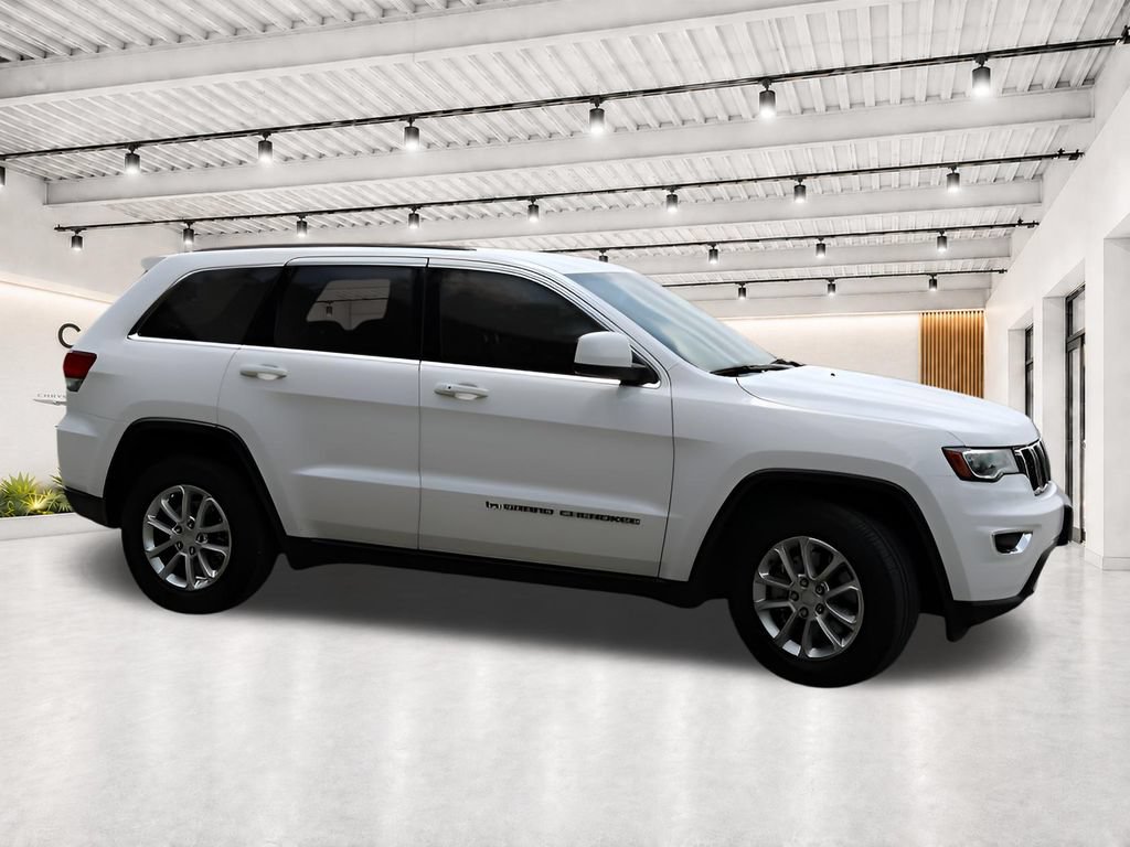 Used 2022 Jeep Grand Cherokee Laredo X RWD image 8