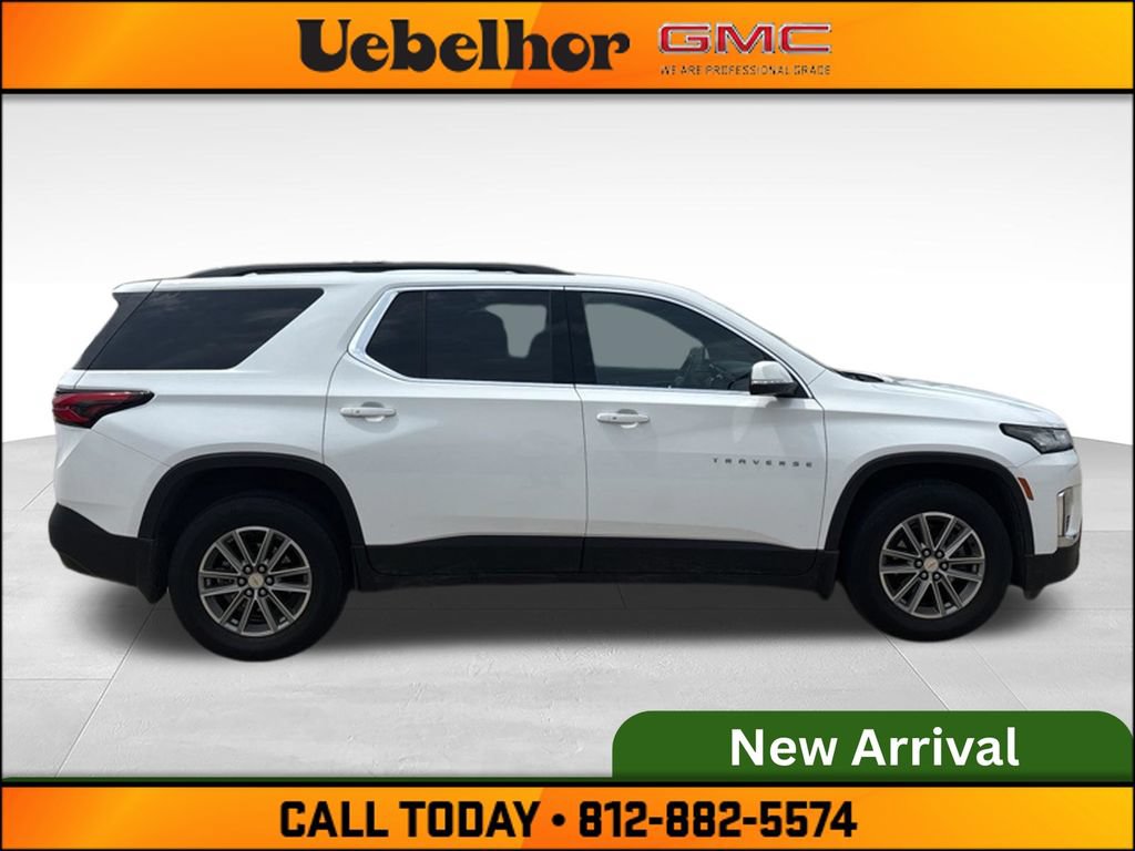 Used 2023 Chevrolet Traverse LT w/ LPO, Cargo Package AWD/4WD image 5