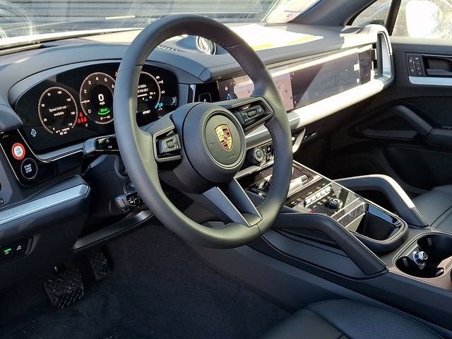 New 2026 Porsche Cayenne E-Hybrid image 4