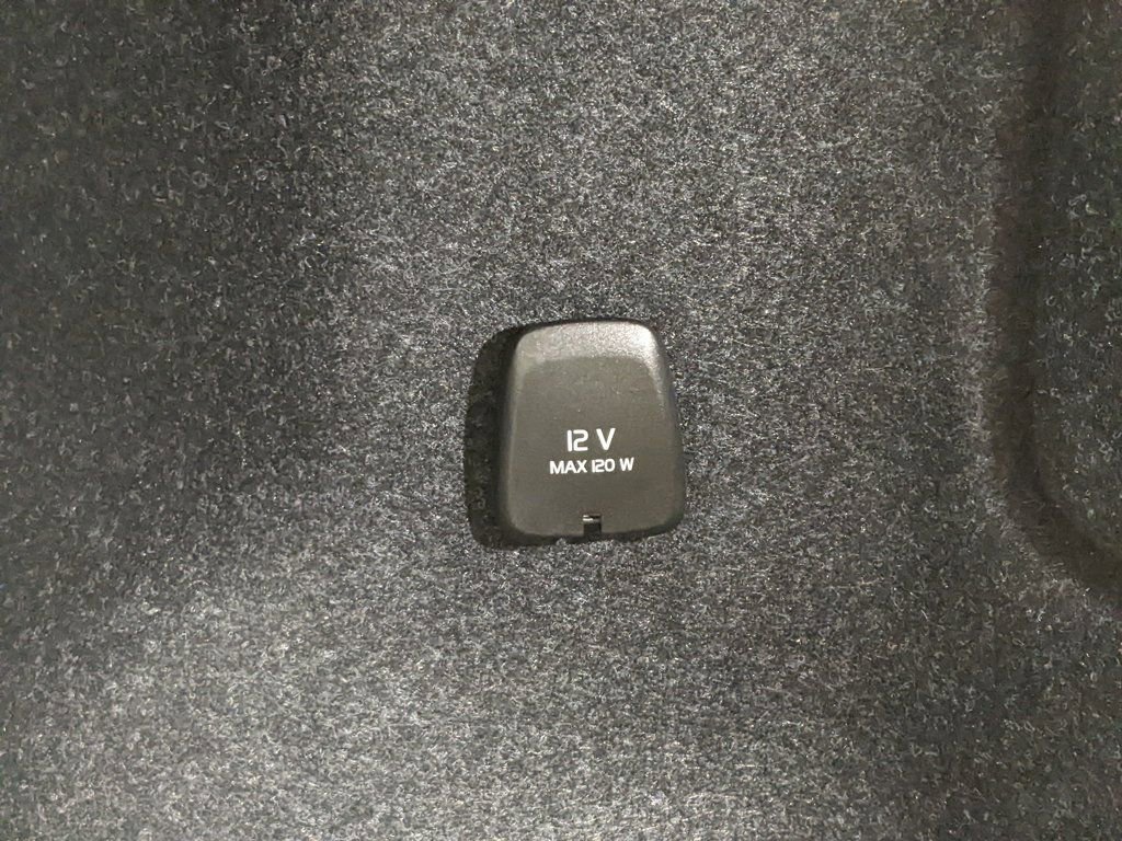 New 2026 Volvo XC40 B5 Ultra w/ Protection Package Premier image 28