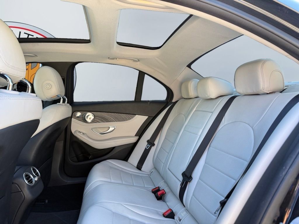 Used 2016 Mercedes-Benz C 300 4MATIC Sedan image 16