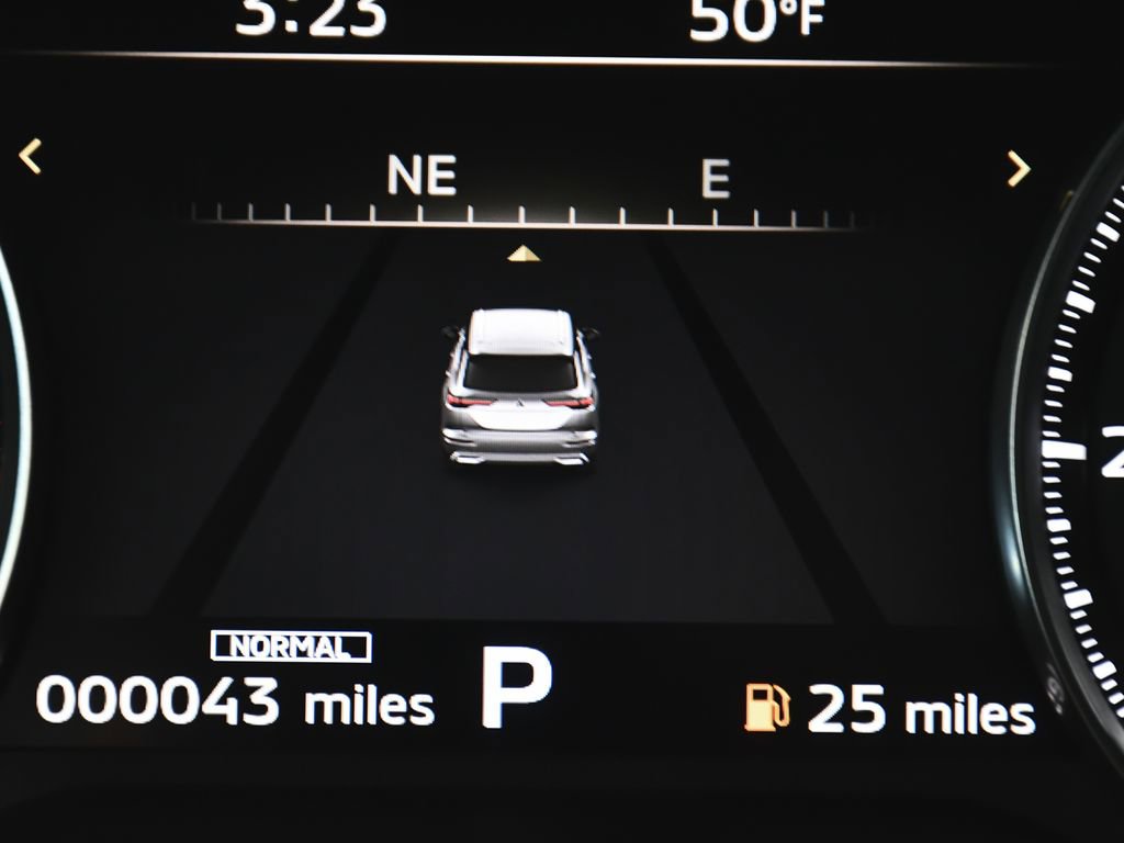Used 2025 Mitsubishi Outlander SE image 21