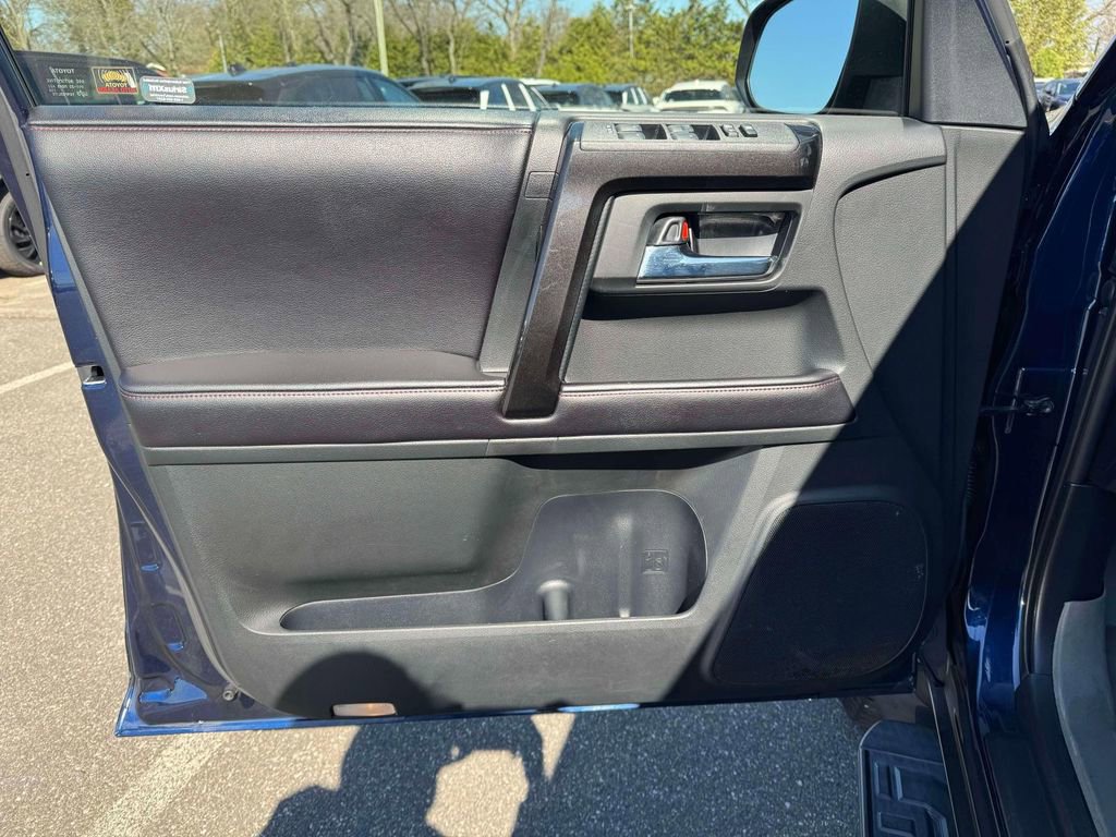 Used 2016 Toyota 4Runner Trail image 18