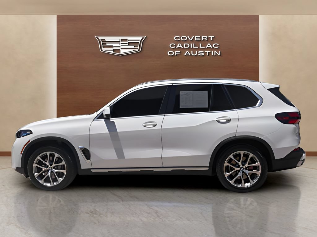 Used 2026 BMW X5 sDrive40i w/ Parking Assistance Package RWD image 2