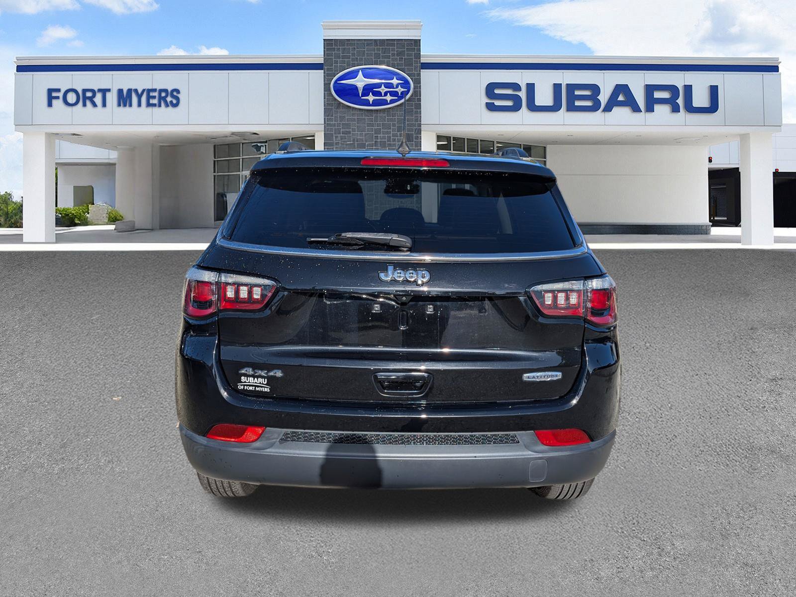 Used 2022 Jeep Compass Latitude AWD/4WD image 5