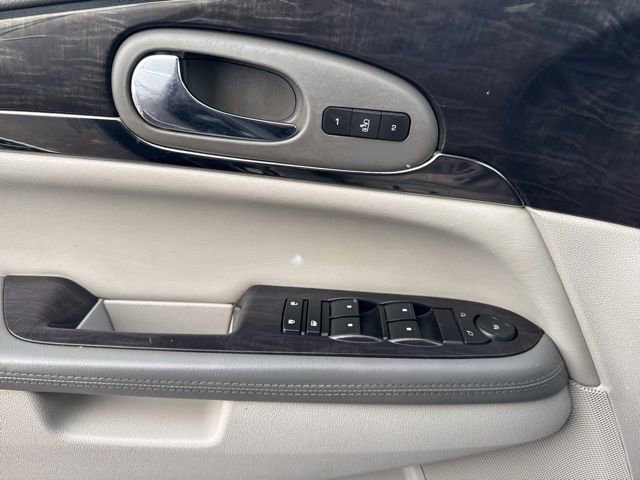 Used 2015 Buick Enclave Leather w/ Trailering Package image 26