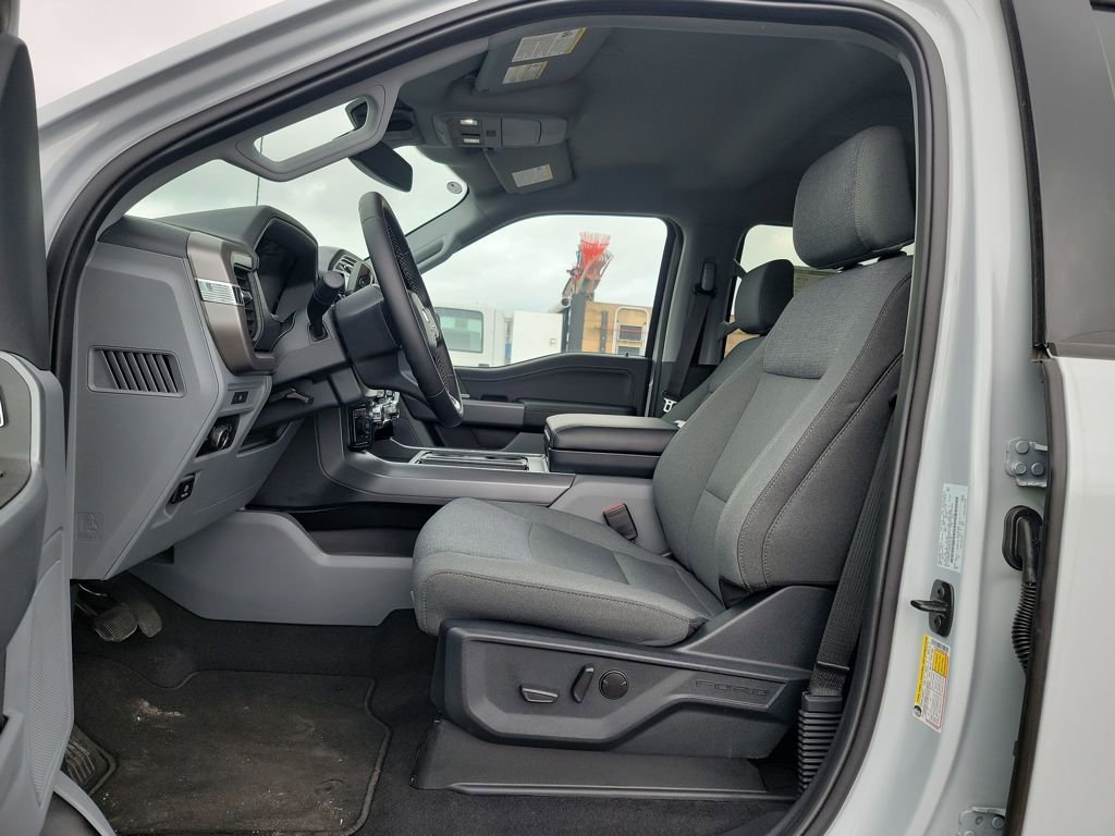 New 2025 Ford F150 XLT w/ Equipment Group 302A MID image 10