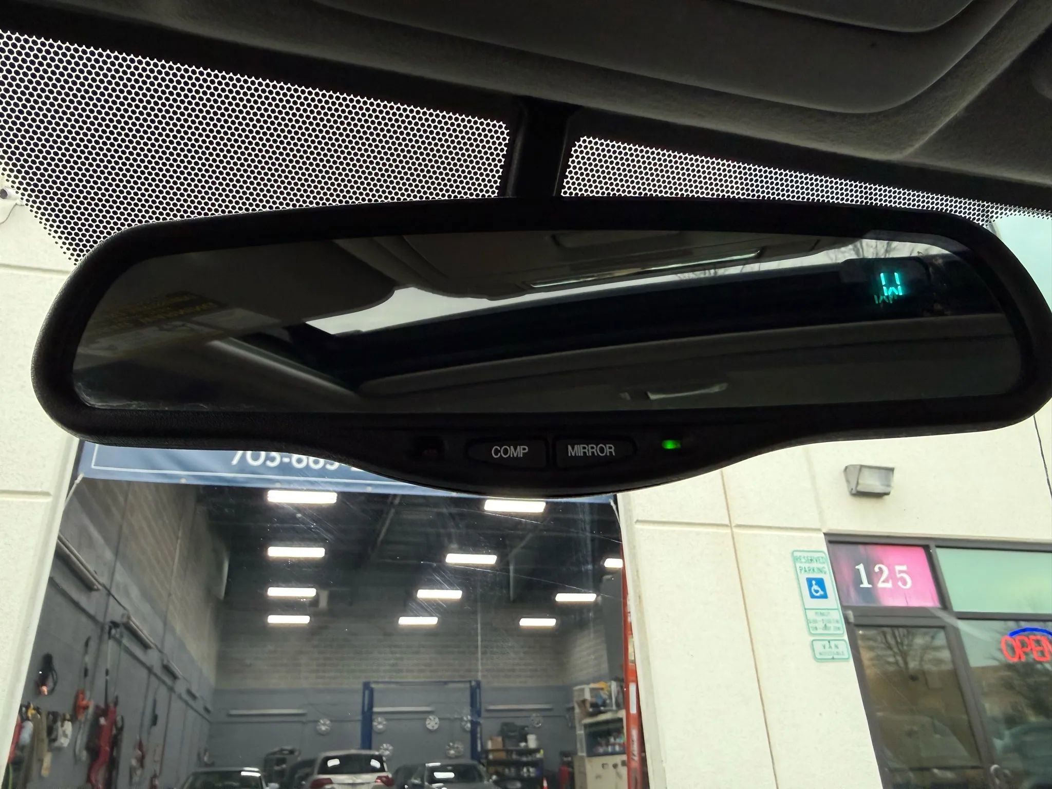 Used 2004 Toyota RAV4 Sport Utility 4D image 31