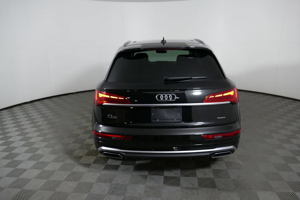 Used 2023 Audi Q5 2.0T Premium Plus w/ Premium Plus Package AWD/4WD image 4