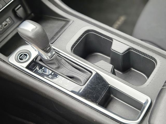 Certified 2024 Nissan Sentra SV FWD image 26