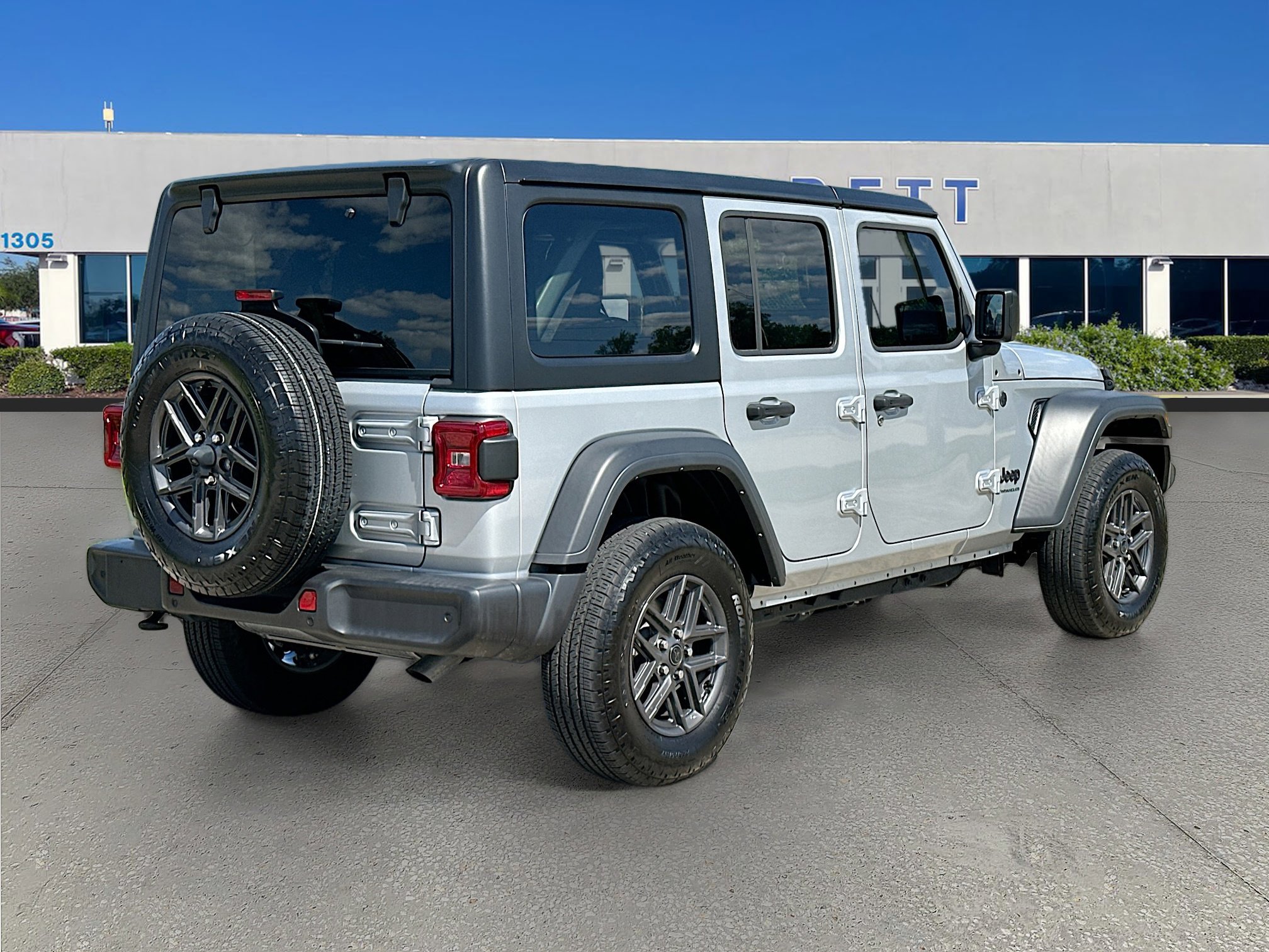Used 2024 Jeep Wrangler Sport S AWD/4WD image 7