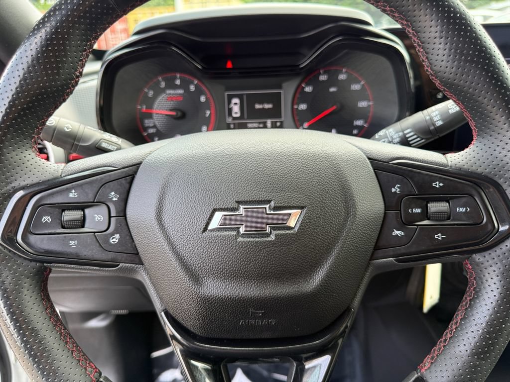 Used 2024 Chevrolet Trax RS w/ Driver Confidence Package FWD image 19