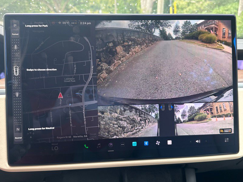 Used 2023 Tesla Model S Standard Range image 11