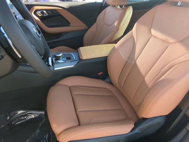 Used 2026 BMW 230i Coupe w/ Convenience Package image 17